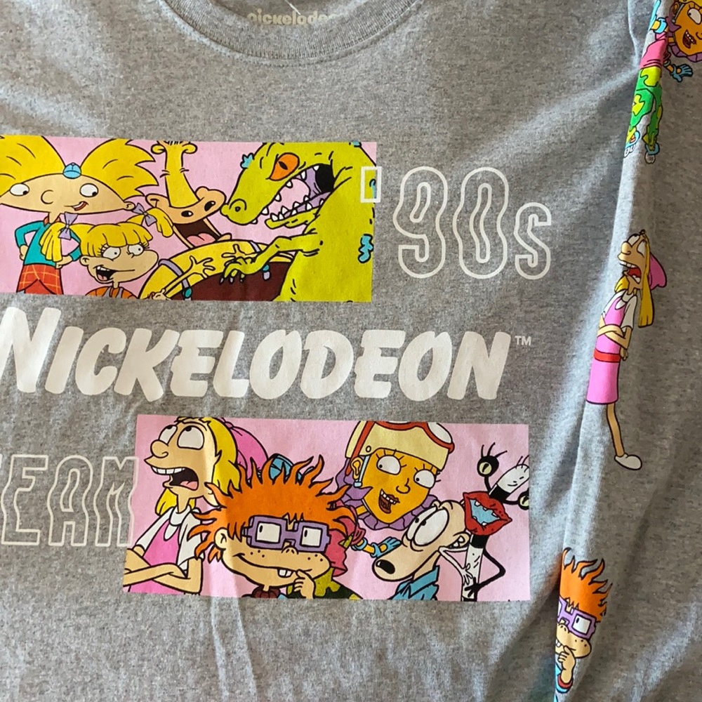Nickelodeon rug tshirt